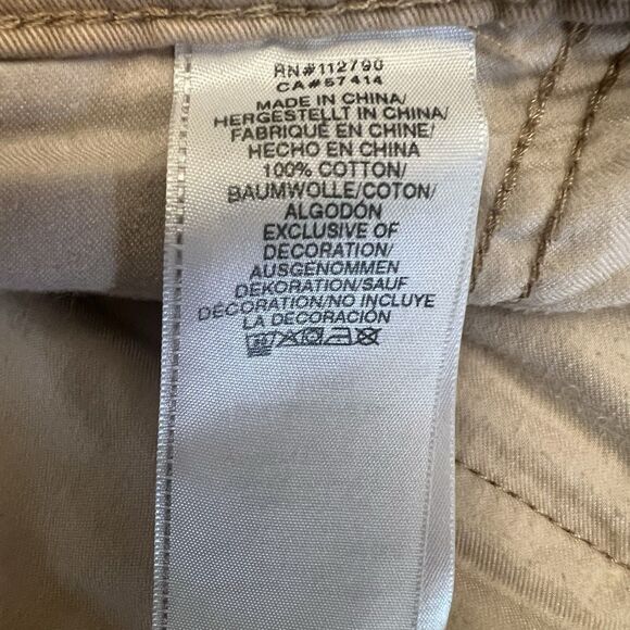 True Religion Baggy Tapered Shorts‎ 11” Men’s Khaki FLAW - Picture 9 of 12